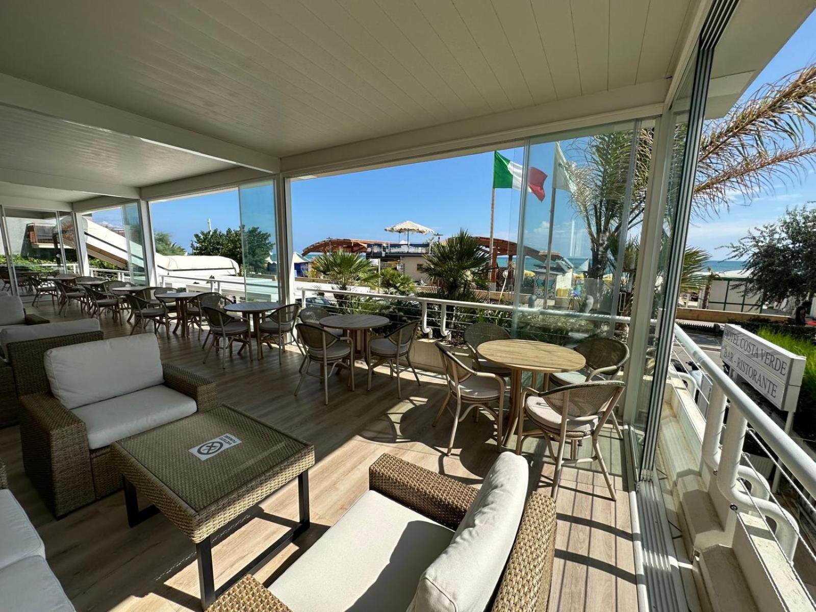 Hotel Costa Verde Pineto Exterior photo